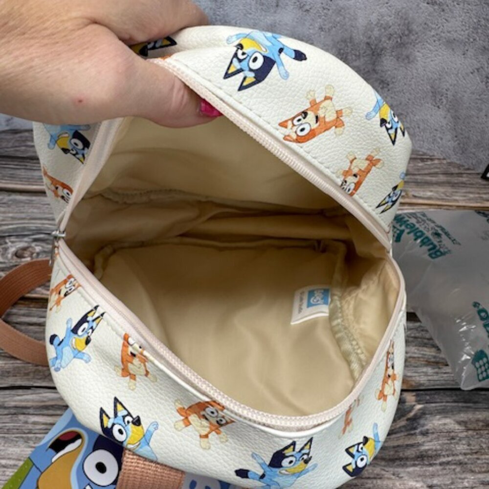 Bluey Mini Backpack NWT - Picture 6 of 9